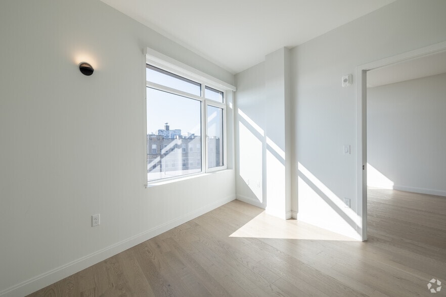 More Photos Of 45 Brighton Ave, Allston Apartments For Lease