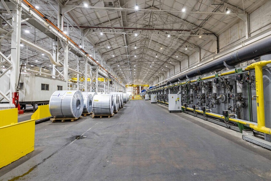 More Photos Of 28000 W Jefferson Ave, Gibraltar Manufacturing For Sale