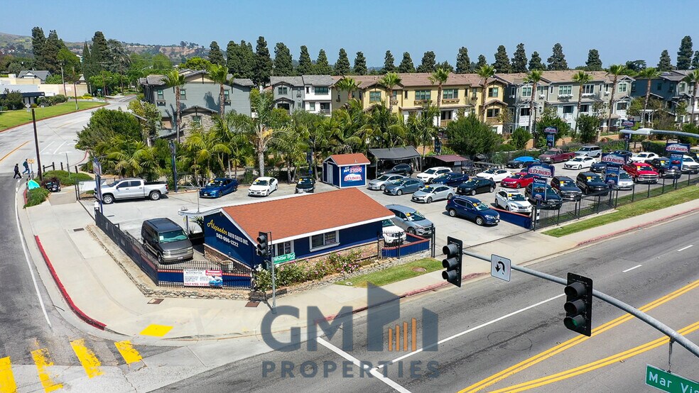 Primary Photo Of 12421 Whittier Blvd, Whittier Auto Dealership For Lease