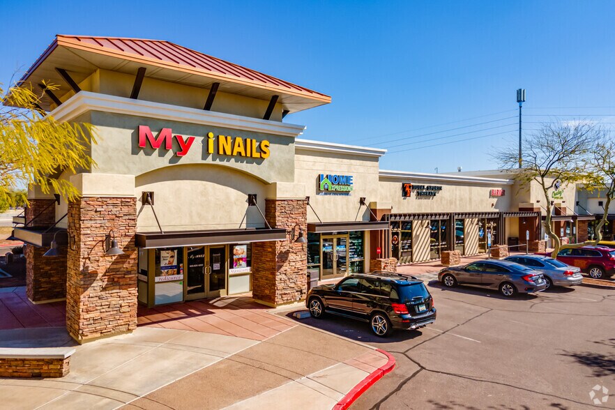 More Photos Of 8110-8190 W Union Hills Dr, Glendale Unknown For Lease
