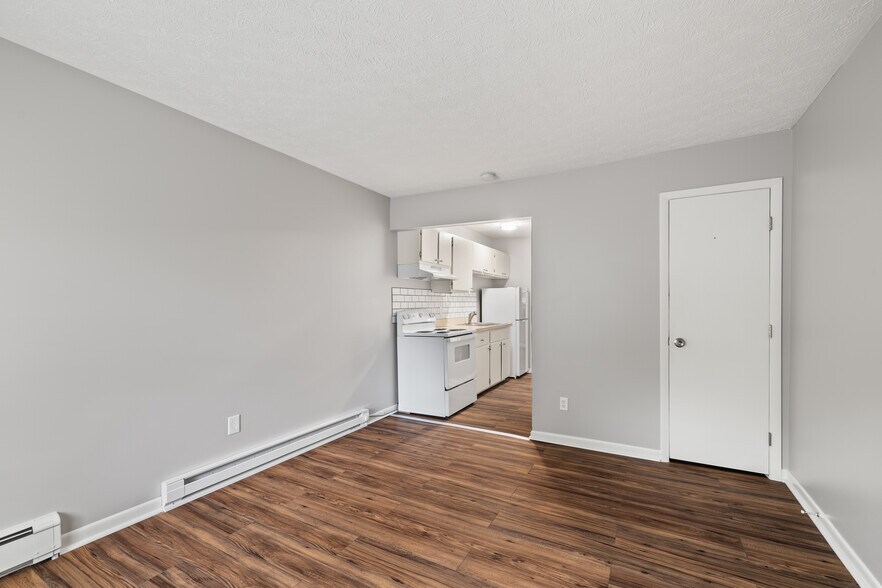 More Photos Of 25 Oakdale Ave, Akron Apartments For Sale