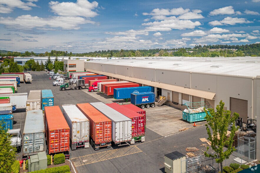 More Photos Of 4179 70th Ave E, Fife Distribution For Lease