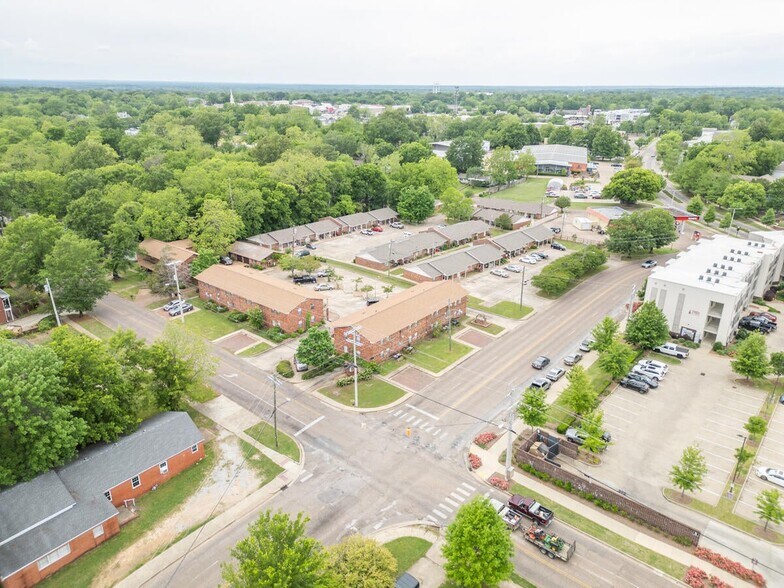 More Photos Of , Starkville Unknown For Sale