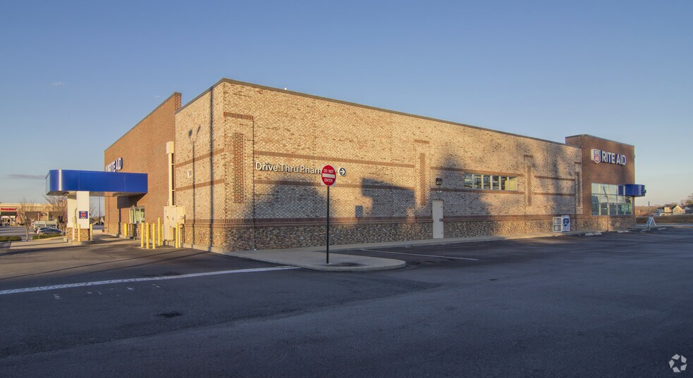 More Photos Of 107 Argus Ln, Mooresville Drugstore For Sale