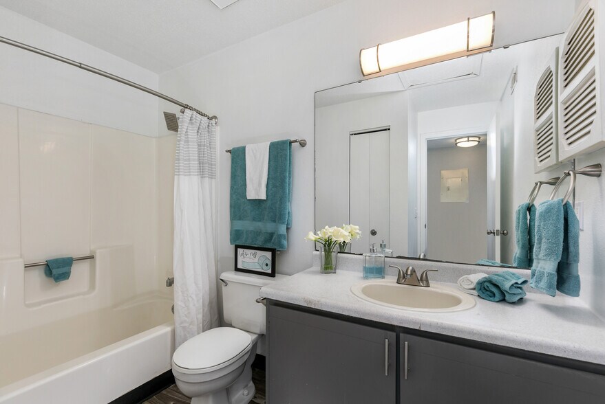 More Photos Of 1269 Mangrove Ln, Saint Louis Apartments For Sale