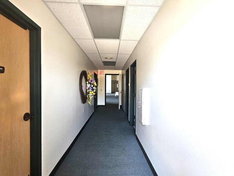 More Photos Of 5000 Fergus Rd, Saint Charles Religious Facility For Sale