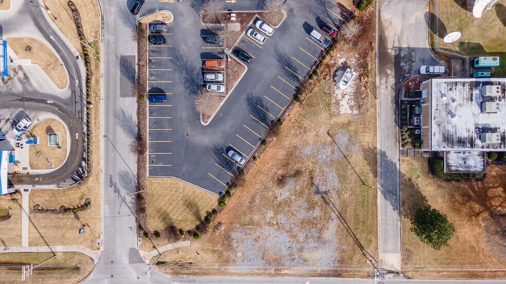 More Photos Of 3300 N Main St, High Point Land For Sale