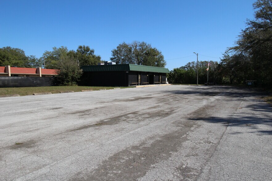 More Photos Of 2312 US Highway 19, Holiday Office For Sale
