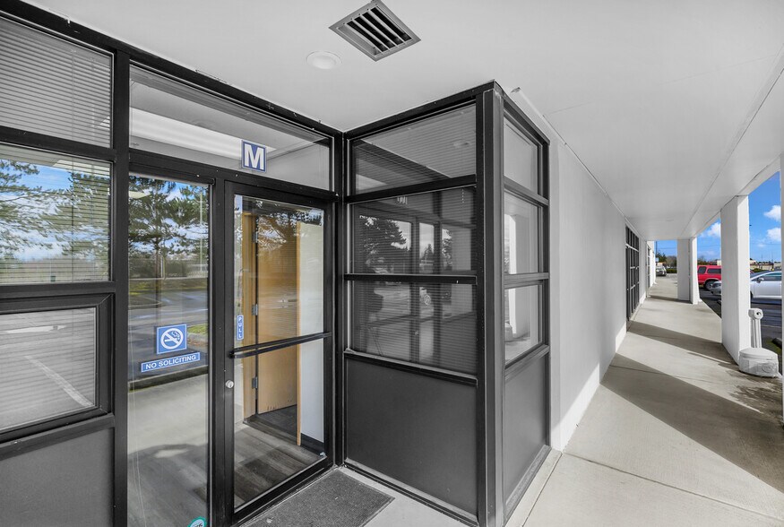 More Photos Of 3101 111th St SW, Everett Manufacturing For Lease