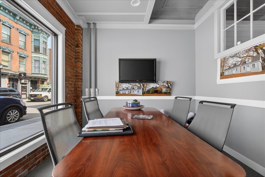 More Photos Of 30 White St, Cohoes Office For Sale