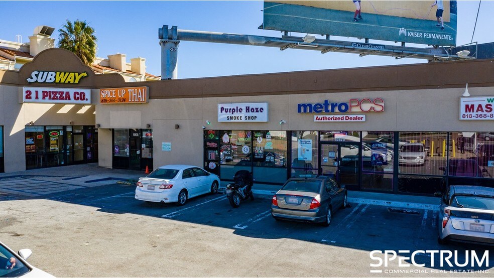 More Photos Of 10670-10690 Balboa Blvd, Granada Hills Storefront For Lease