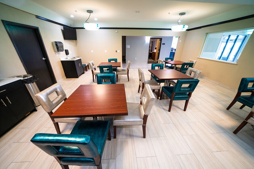 More Photos Of 480 Westland Dr, Brigham City Hotel For Sale