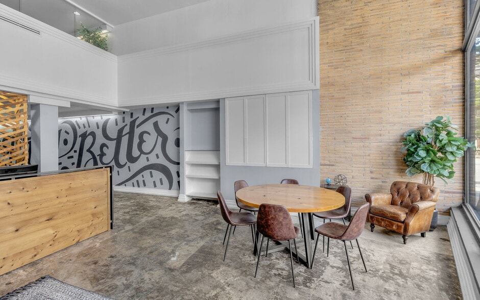 More Photos Of 211 W Freemason St, Norfolk Office Residential For Sale