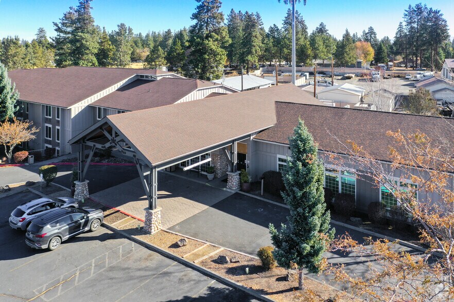 More Photos Of 61200 S Highway 97, Bend Hotel For Sale