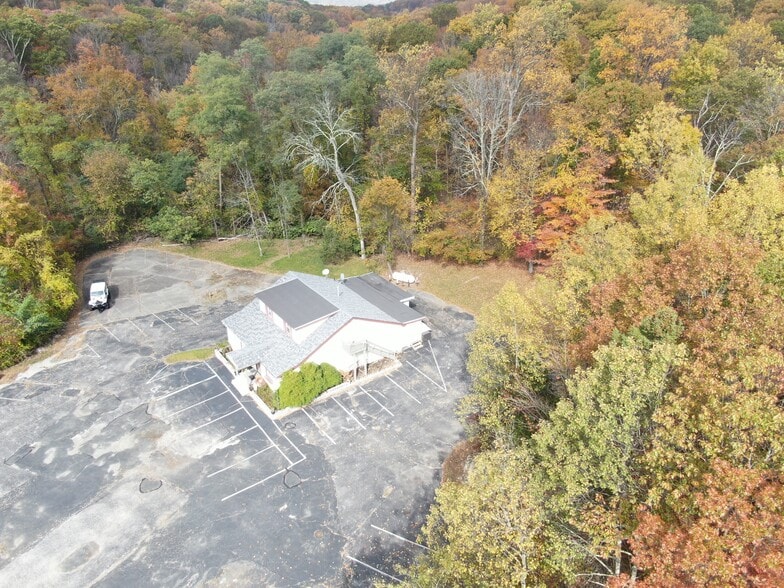 More Photos Of 409 Woodport Rd, Sparta Freestanding For Sale