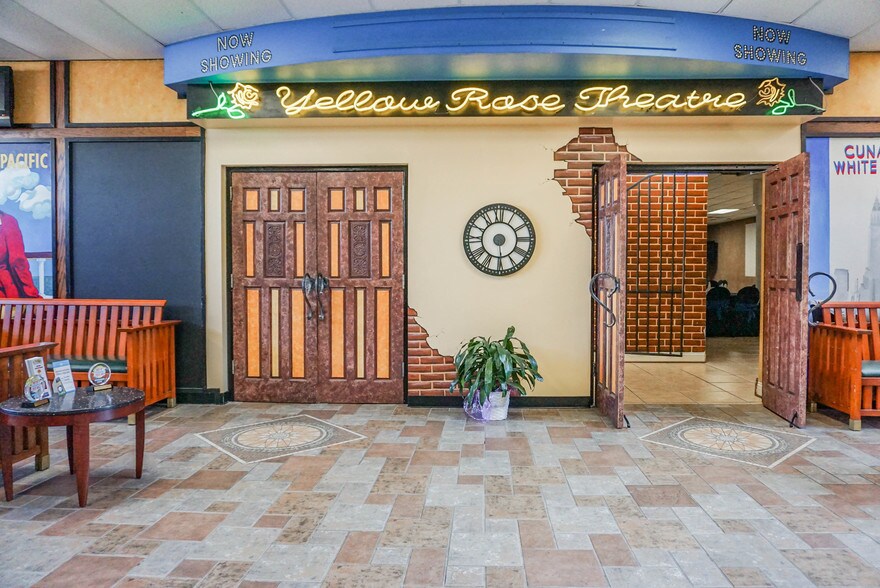 More Photos Of 1005 SW 4th St, Moore Religious Facility For Sale