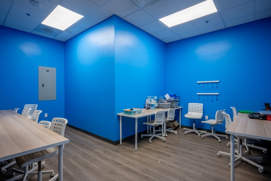 More Photos Of 3559 Allen Rd, Bakersfield Medical For Sale