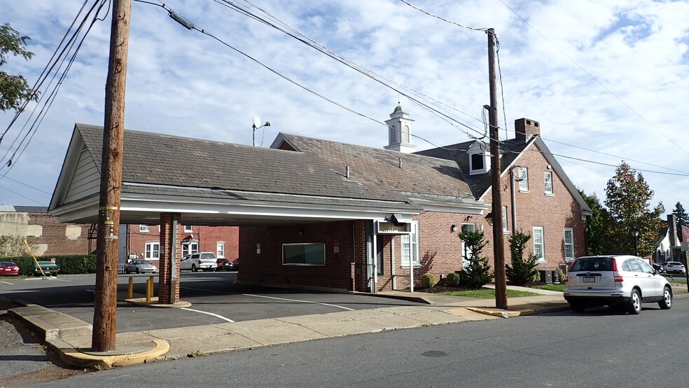 More Photos Of 1733 Washington Blvd, Easton Office For Sale