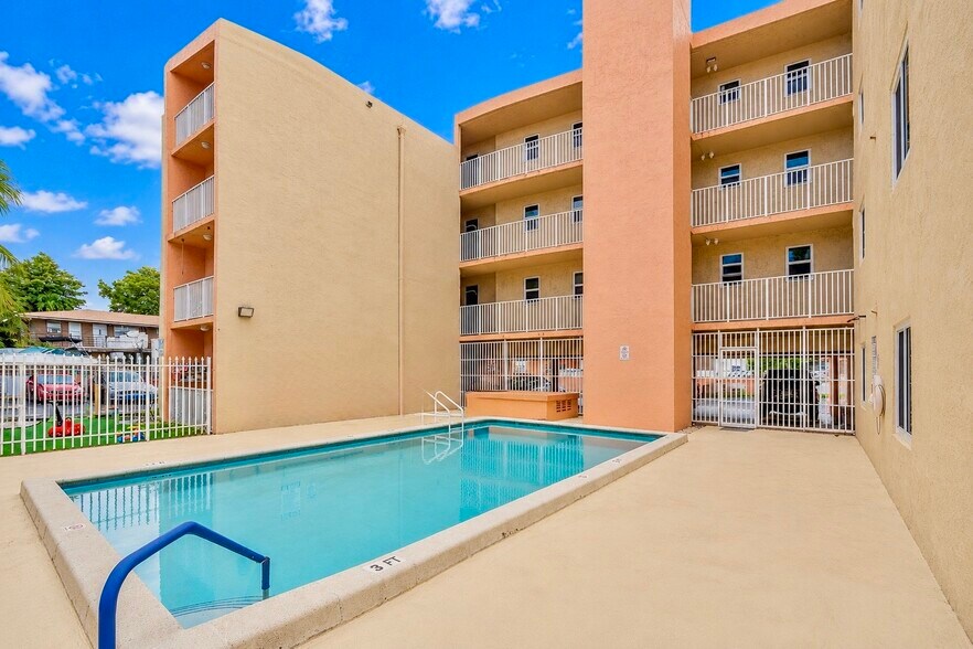 More Photos Of 2400 NW 16th Street Rd, Miami Apartments For Sale