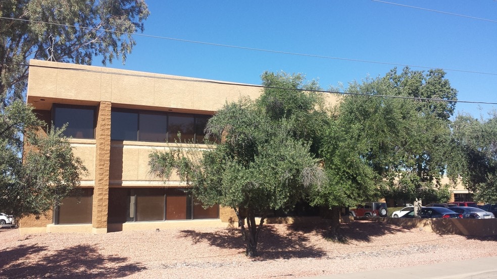 More Photos Of 5900 N Granite Reef Rd, Scottsdale Medical For Lease