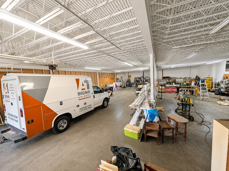More Photos Of 6334 Buford Hwy, Norcross Office For Sale