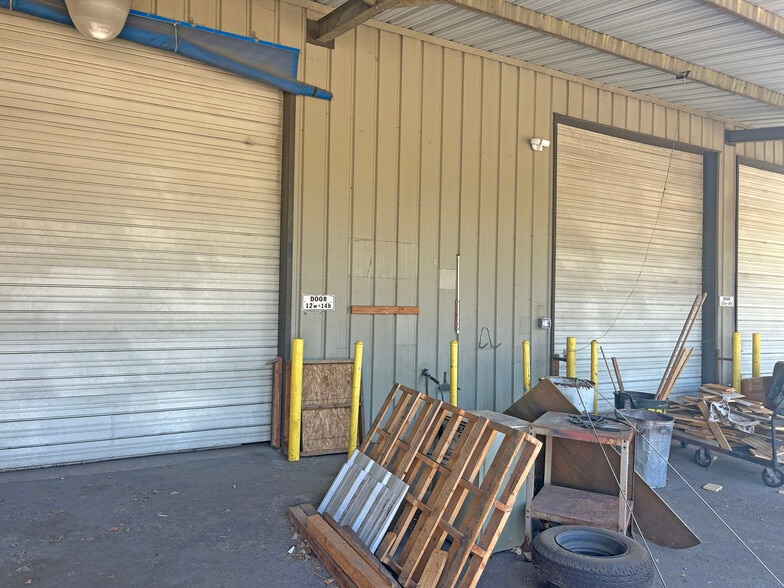 More Photos Of 57 Barham Ave, Santa Rosa Warehouse For Lease