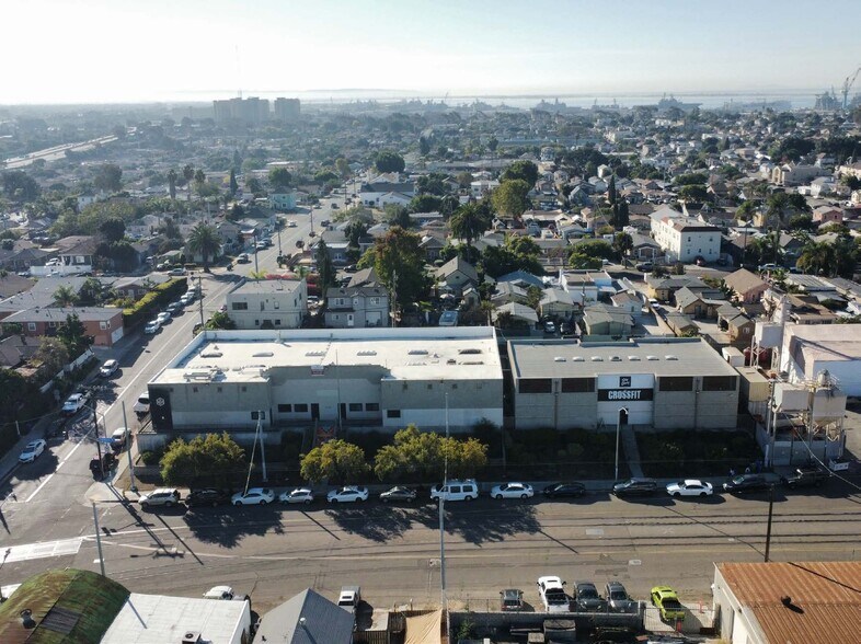 More Photos Of 3191 Commercial St, San Diego Warehouse For Sale