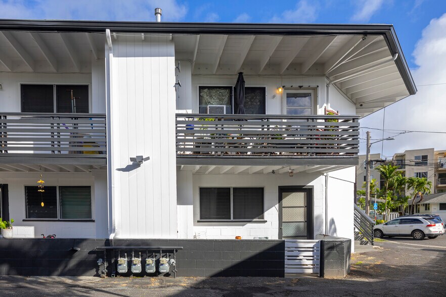 More Photos Of 733 Kihapai Pl, Kailua Apartments For Sale
