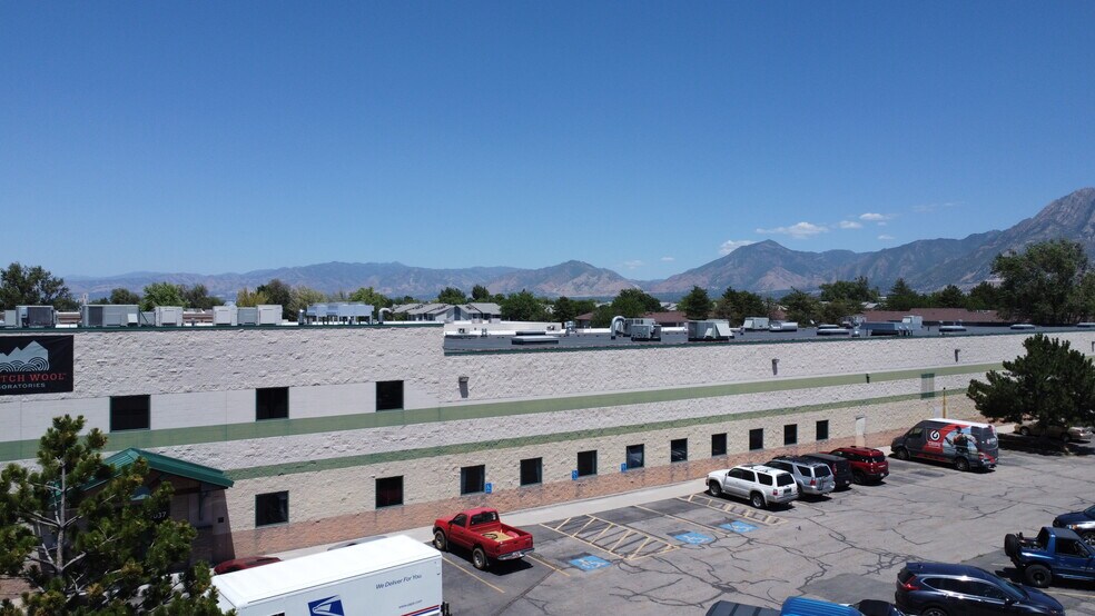 More Photos Of 7037 S High Tech Dr, Midvale Manufacturing For Sale
