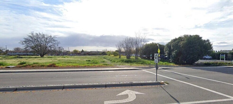 More Photos Of 3740 Walnut Blvd, Brentwood Land For Sale