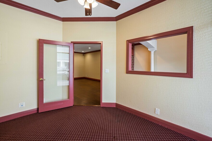 More Photos Of 658 W Indiantown Rd, Jupiter Medical For Sale