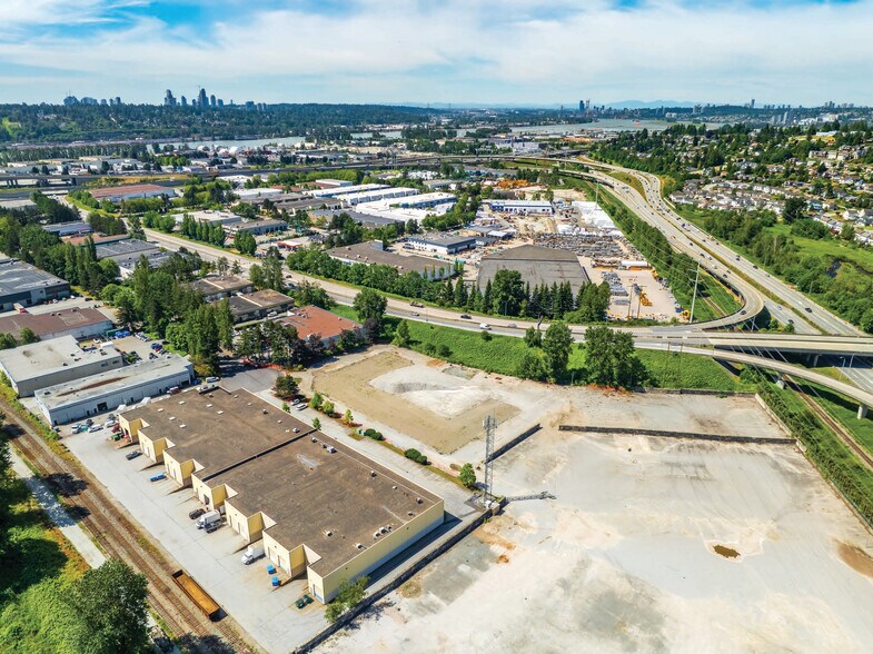 More Photos Of 150 Glacier St, Coquitlam Distribution For Lease