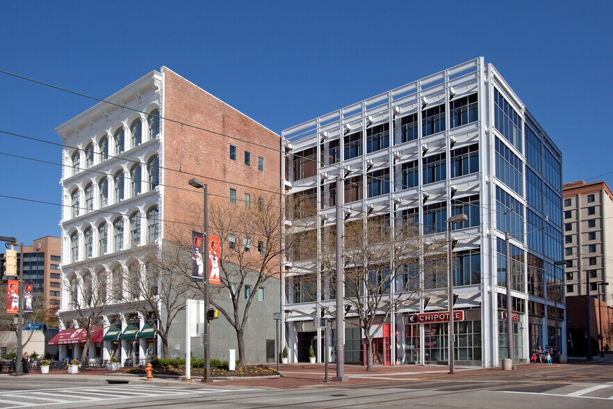 More Photos Of 300 W Pratt St, Baltimore Office For Lease