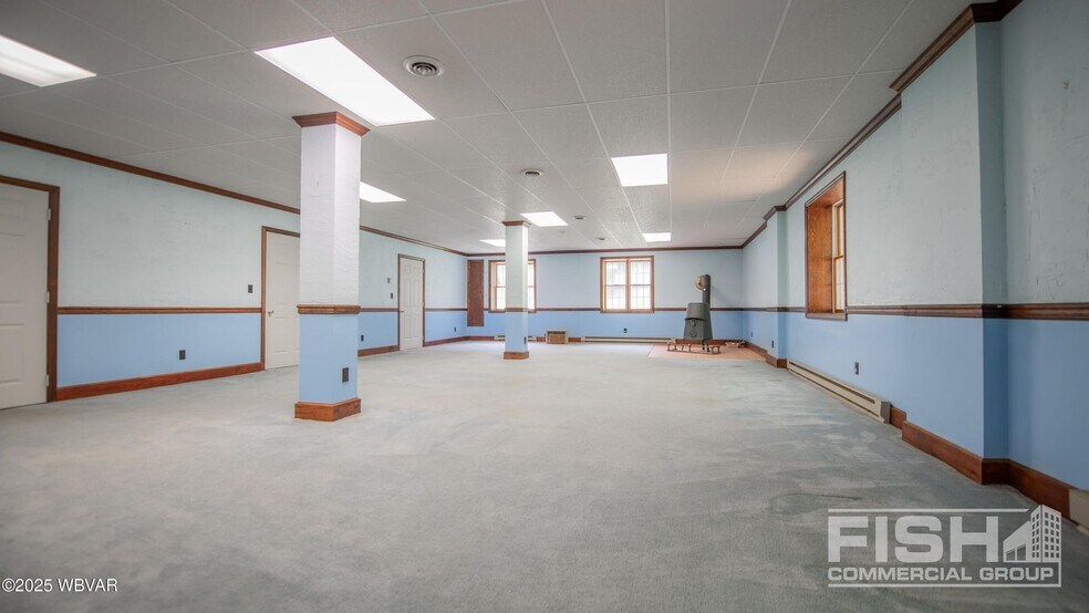 More Photos Of 994 Vallamont Dr, Williamsport Office For Sale