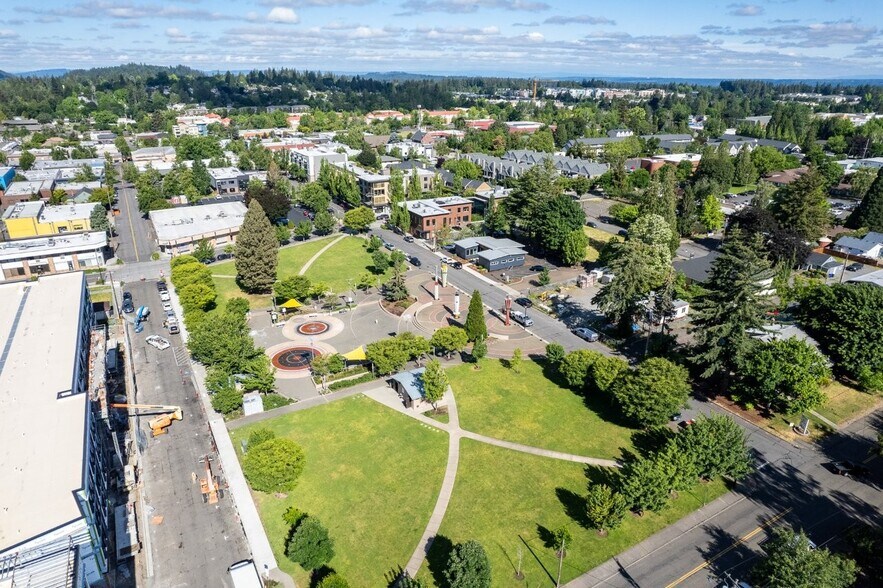 More Photos Of 492 NE 2nd St, Gresham Apartments For Lease