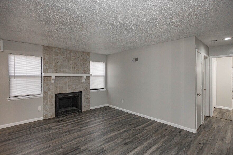 More Photos Of 3108 Eaton St, Kansas City Multifamily For Sale