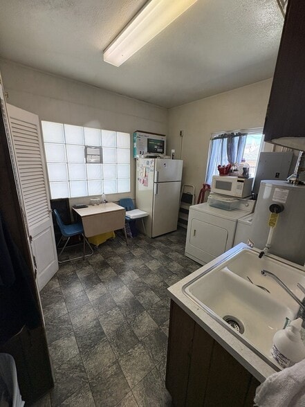 More Photos Of 26 S 6th Ave, Brighton General Retail For Lease