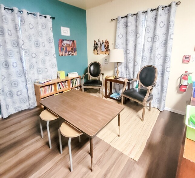 More Photos Of 710 W Broadway St, Collinsville Daycare Center For Sale