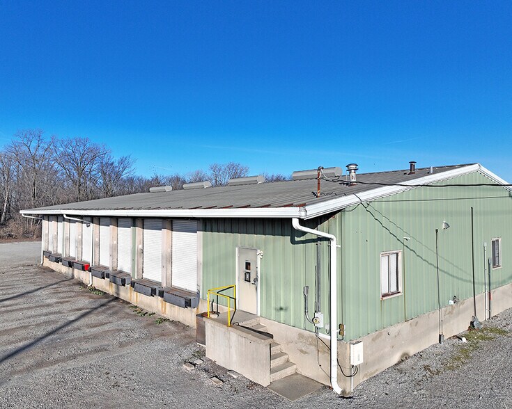 More Photos Of 2001 W Mitchell St, Salem Industrial For Sale