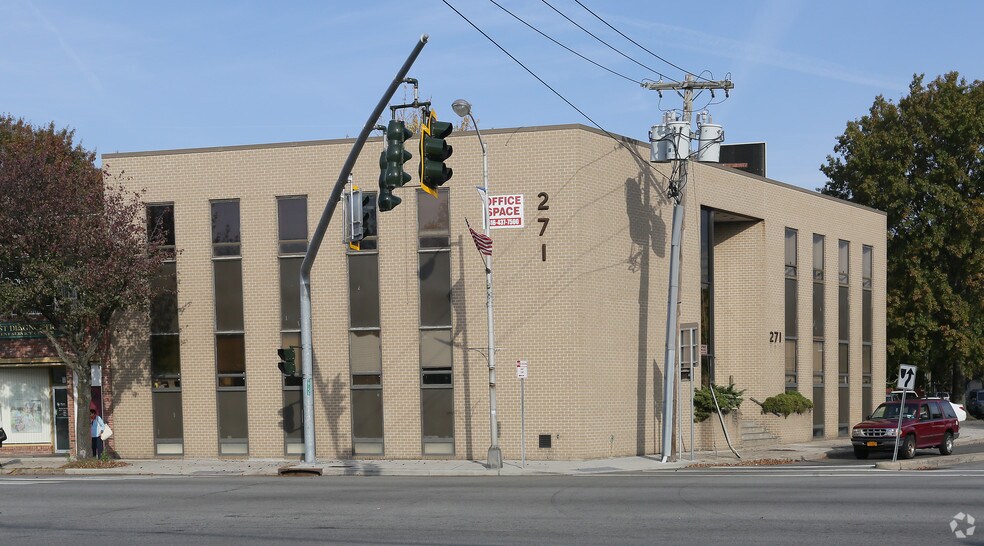 More Photos Of 271 Jericho Tpke, Floral Park Office For Lease