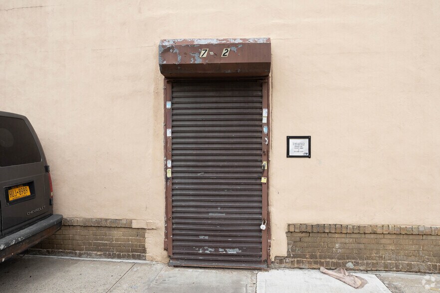 More Photos Of 97-02 150th St, Jamaica Warehouse For Lease