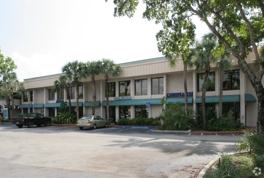 More Photos Of 270-330 S University Dr, Plantation Office For Lease