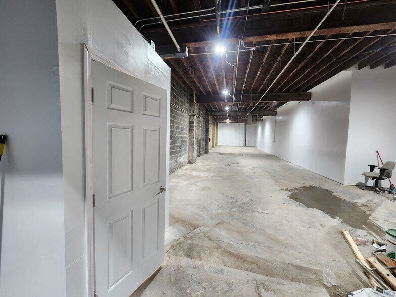 More Photos Of 85 Coffey St, Brooklyn Warehouse For Lease