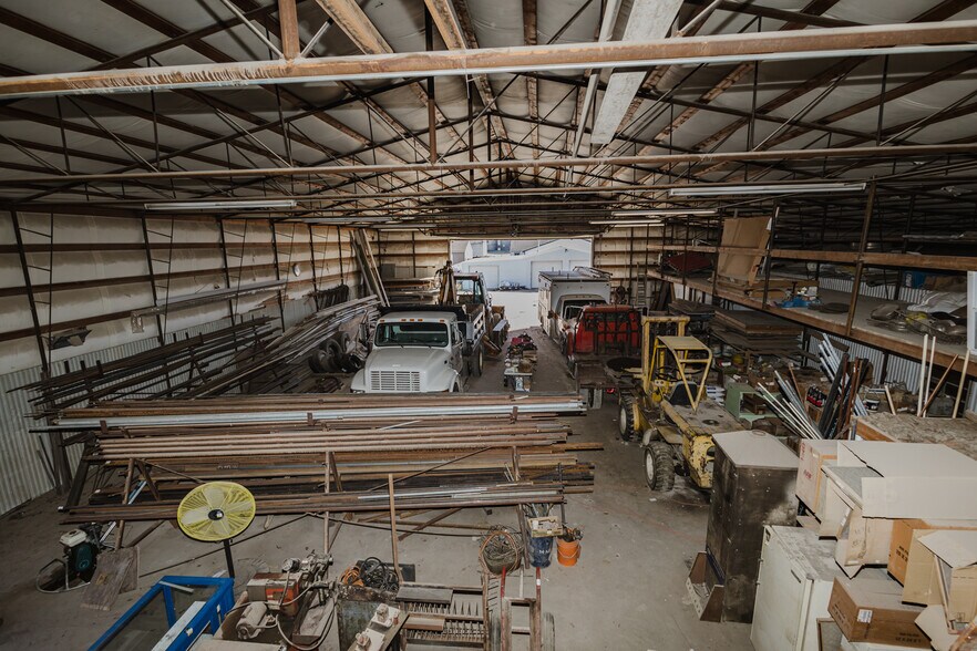 More Photos Of 410 N Commercial Ave, Sedgwick Storefront For Sale