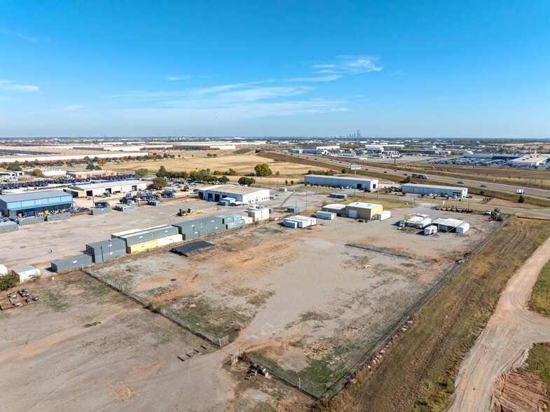 More Photos Of 4901 S Rockwell St, Oklahoma City Service For Sale