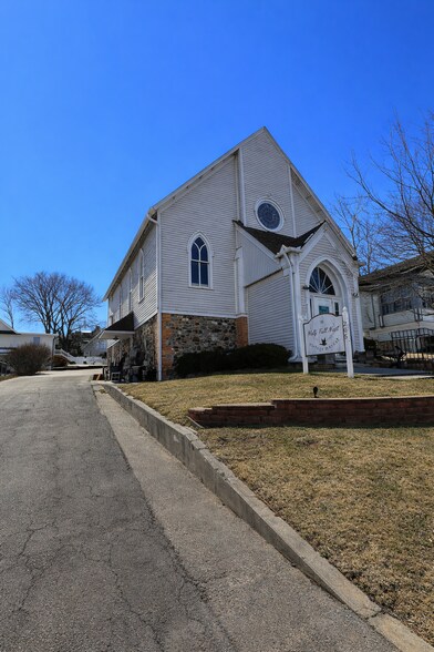 Primary Photo Of 205 W Main St, West Dundee Office For Sale