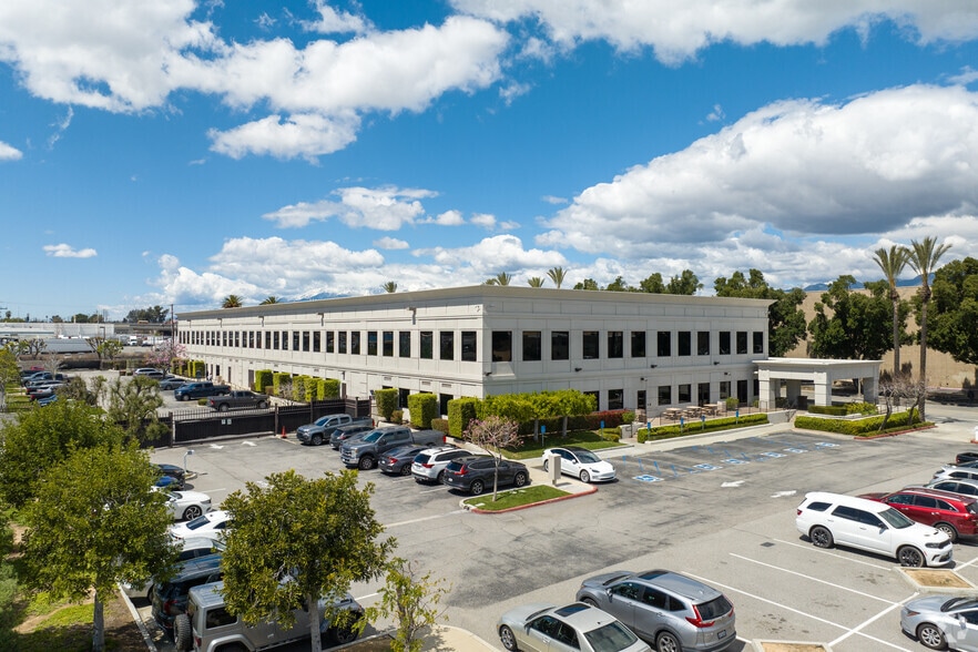 More Photos Of 655 W Rialto Ave, San Bernardino Office For Sale