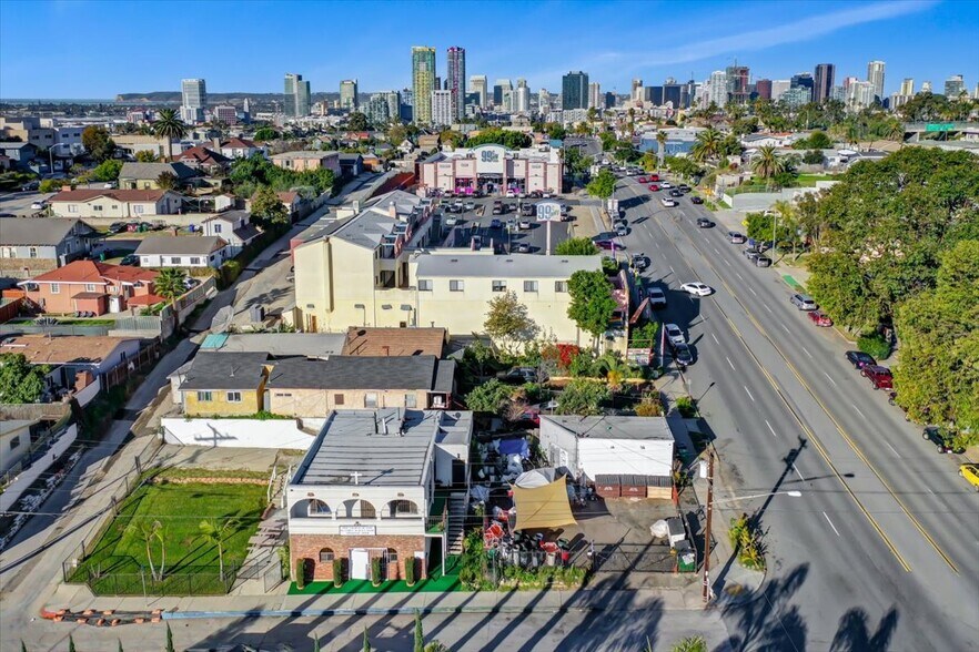 More Photos Of 540 27th St, San Diego Storefront Retail Office For Sale