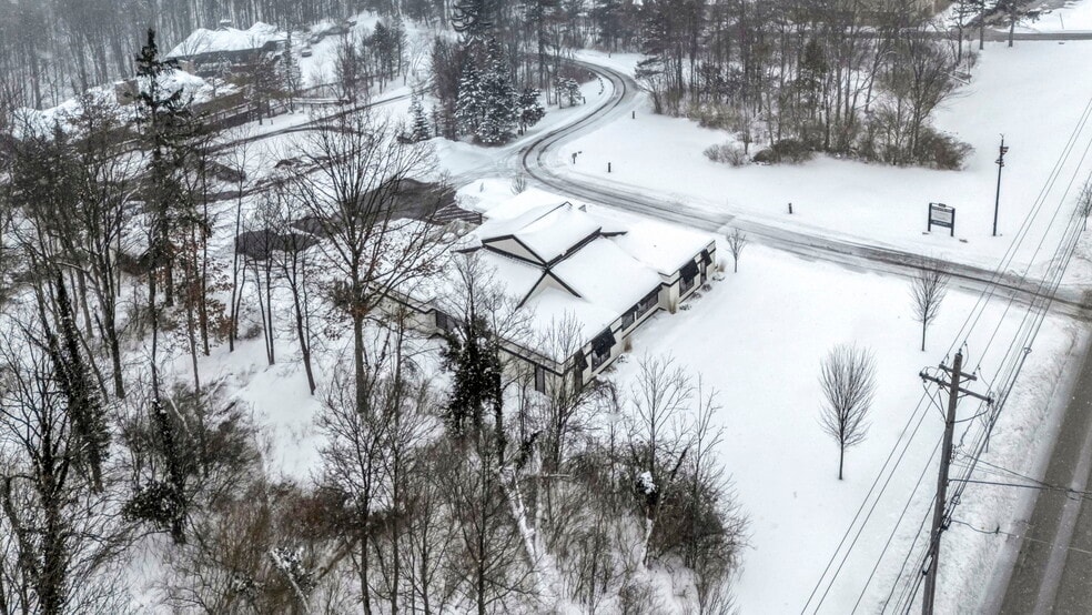 More Photos Of 1929 E Royalton Rd, Broadview Heights Office For Lease