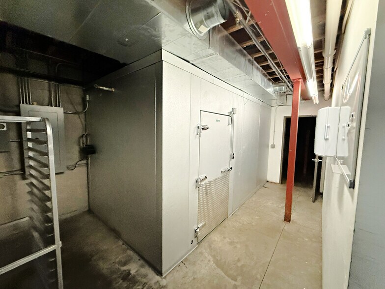 More Photos Of 421 Main St, Cedar Falls Restaurant For Sale